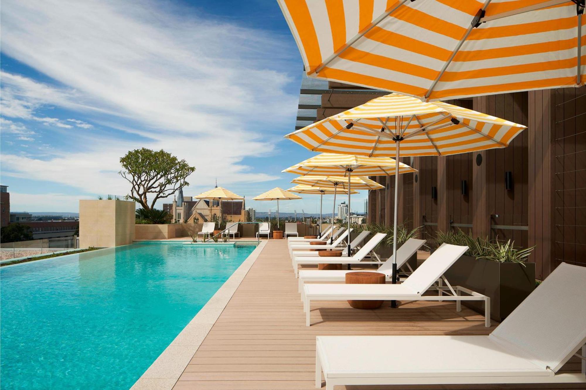 Hotel The Westin Perth Exterior foto The rooftop pool at The Standard, East Village